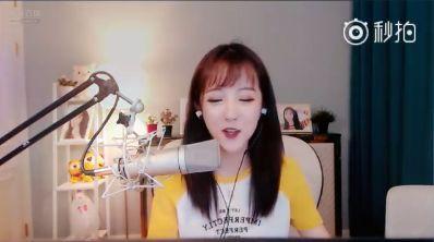 抖音女主播吃瓜爆料视频,吃瓜爆料视频背后的惊人真相